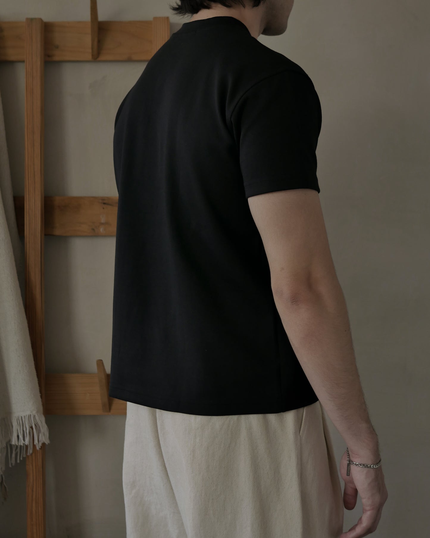 CARMY SLIM FIT T-SHIRT - BLACK