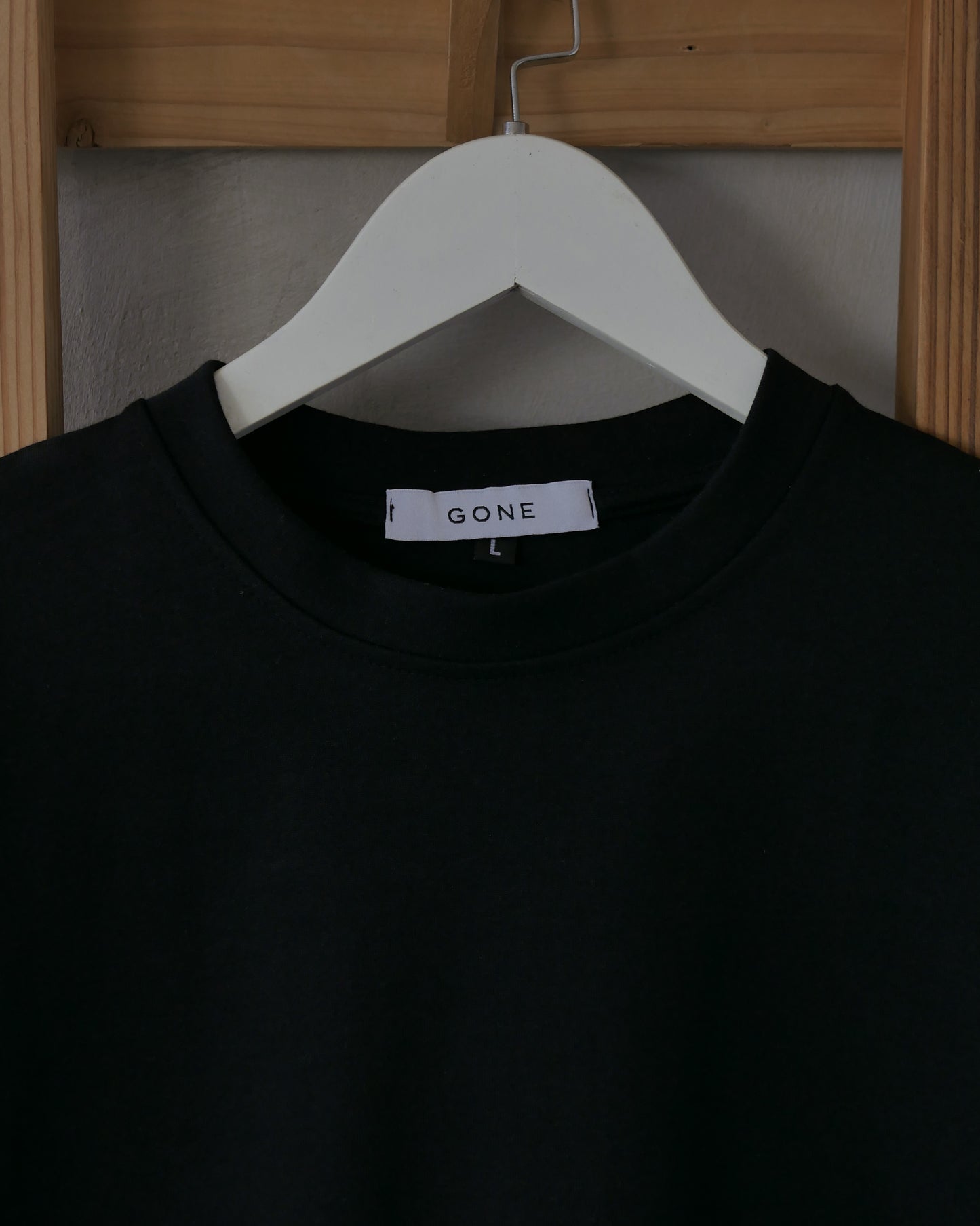 CARMY SLIM FIT T-SHIRT - BLACK