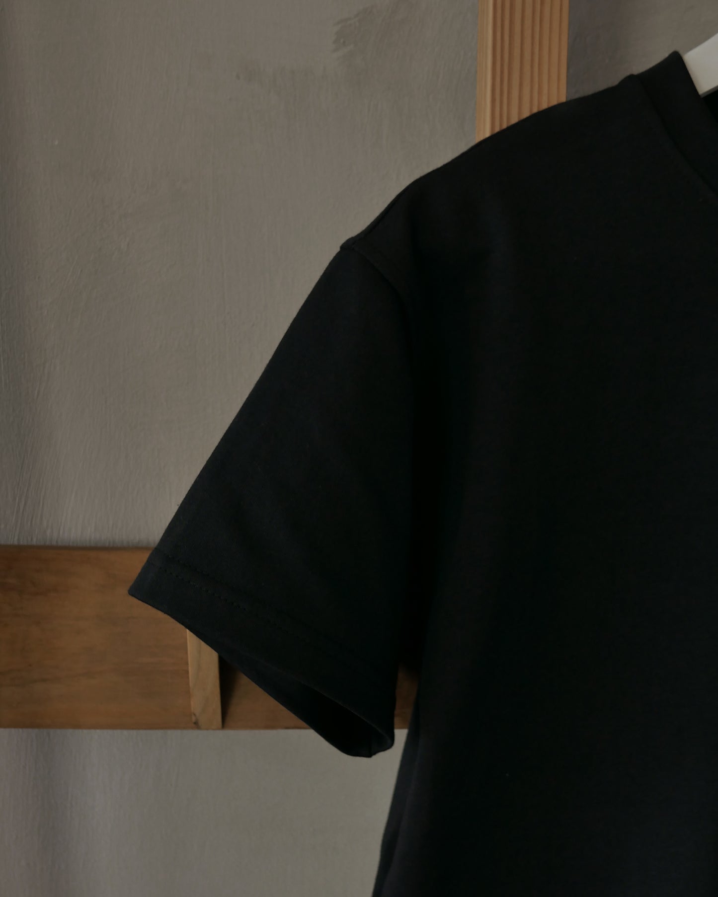 CARMY SLIM FIT T-SHIRT - BLACK